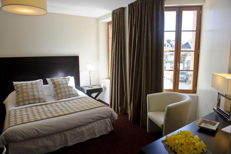 Hotel Burgevin Sully-sur-Loire Ngoại thất bức ảnh