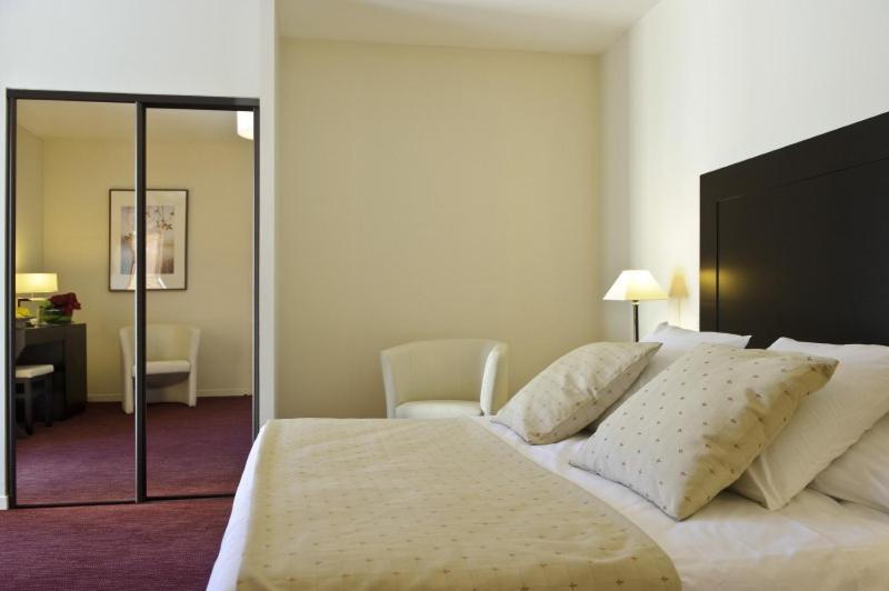 Hotel Burgevin Sully-sur-Loire Ngoại thất bức ảnh